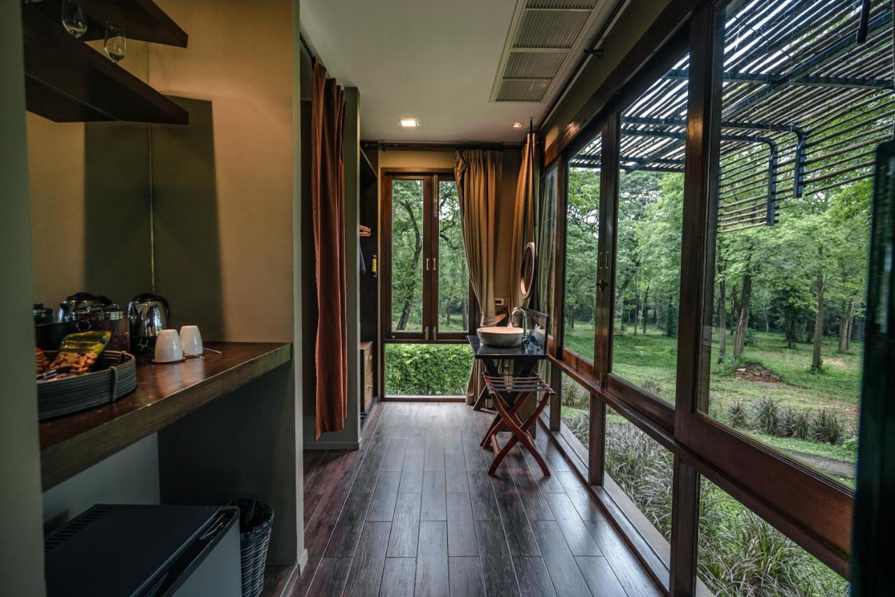 Mountain Creek Golf Resort & Residences Si Khio Exterior foto